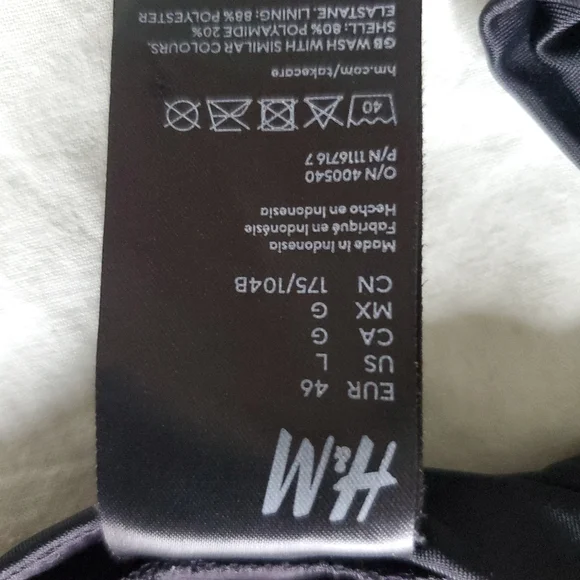 Backless Highcut Swimsuit - Picture 4 of 4